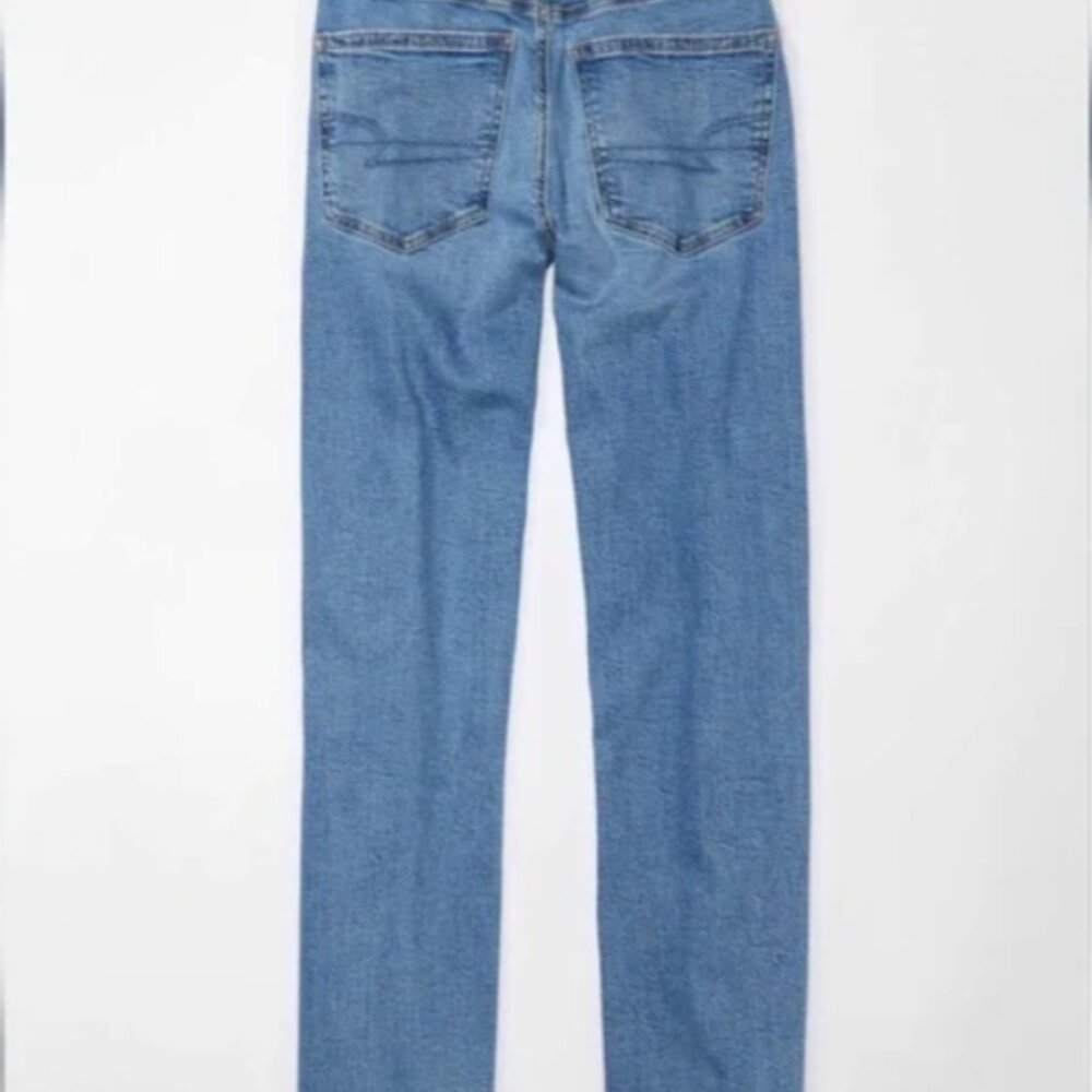American Eagle Low Rise Baggy Straight Jeans NWT Size 8 - Picture 5 of 6